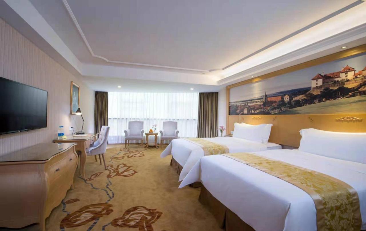 Vienna Hotel Meizhou Xingning District Plaza Libei Exterior foto